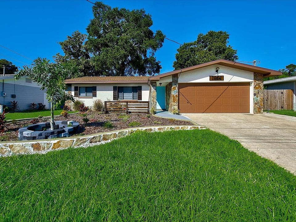 1st image of 354 Twin Lake Dr