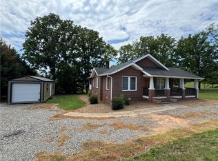507 Sparta Rd, North Wilkesboro, NC 28659
