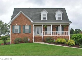 151 Cummings Ct, Lexington, NC 27295