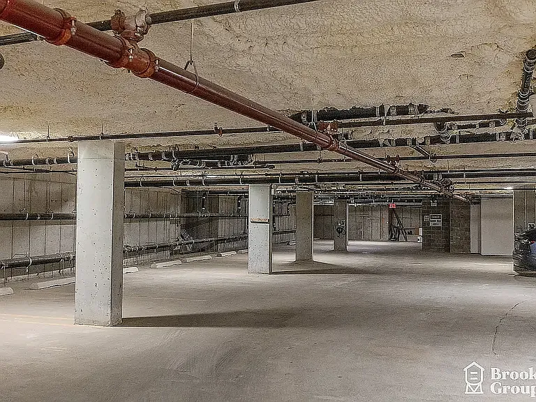 101-19 Rockaway Beach Blvd #3L — Photo 28