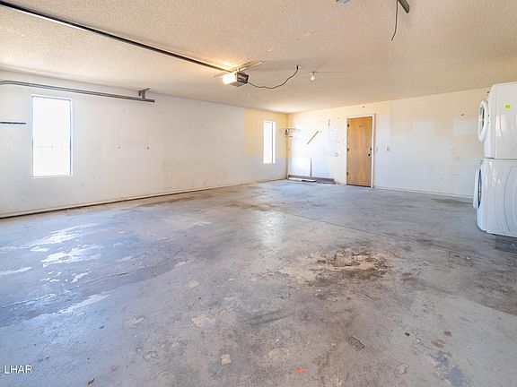 5th image of 2410 Constellation Dr