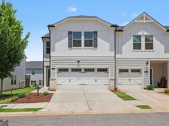 2nd image of 5473 Plain Field Ln