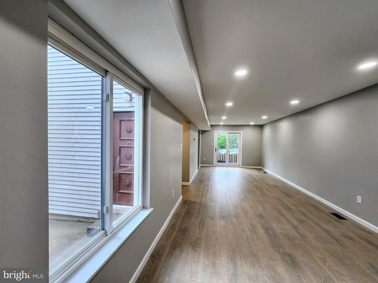 3 bed, 2.5 bath, 1343 sqft, $2,750 — Photo 4