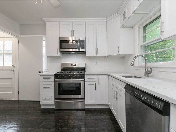 2nd image of 59 Doris Ave