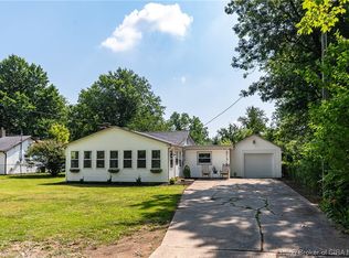 5176 Edwardsville Galena Rd, Floyds Knobs, IN 47119
