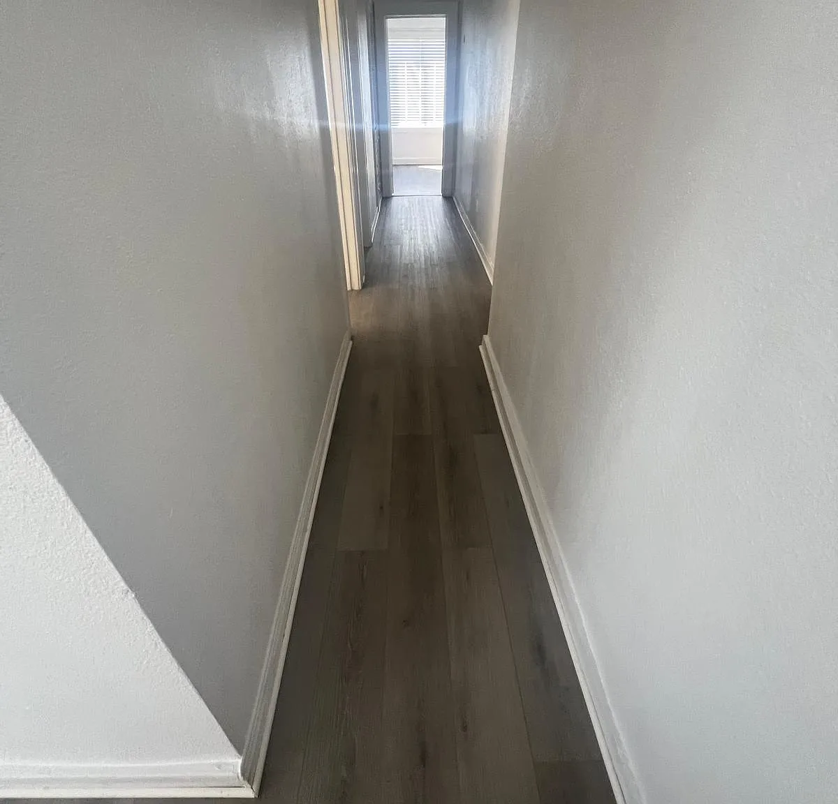 2 bed, 900 sqft, $2,200 — Photo 4