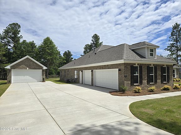 2nd image of 1054 Bellingham Drive