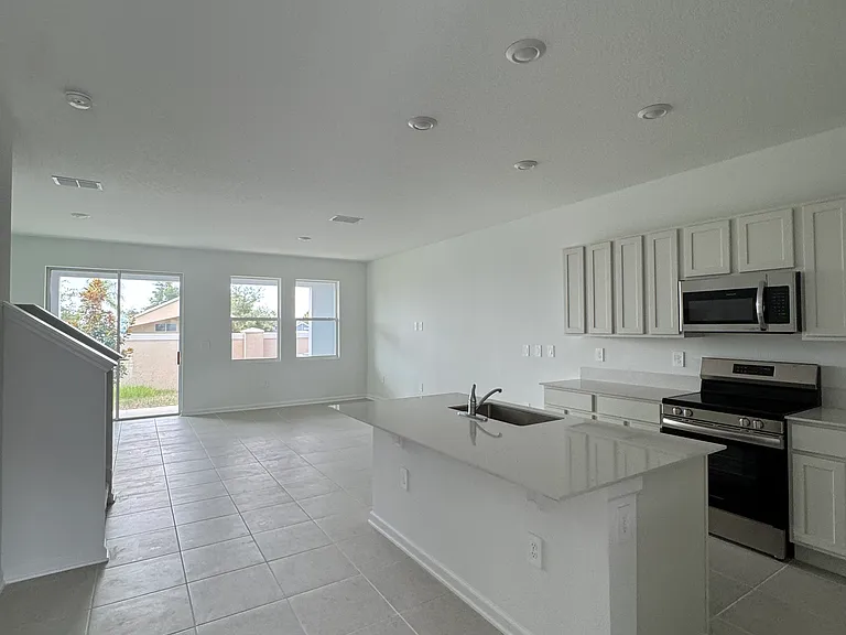 Sol Vista Dr — Photo 9