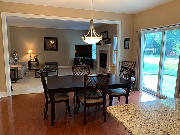 5th image of 719 Dominion Dr