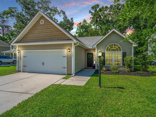 3487 Field Planters Rd, Johns Island, SC 29455