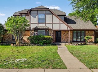 1020 Oxfordshire Dr, Carrollton, TX 75007