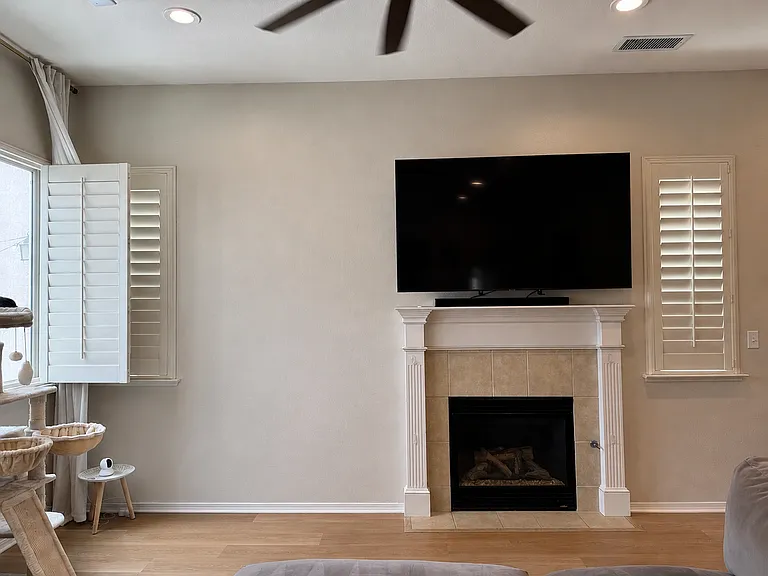 4094 W Fig Tree Ln — Photo 8