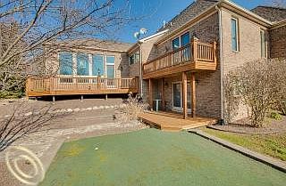 THREE DECKS AND PUTTING GREEN