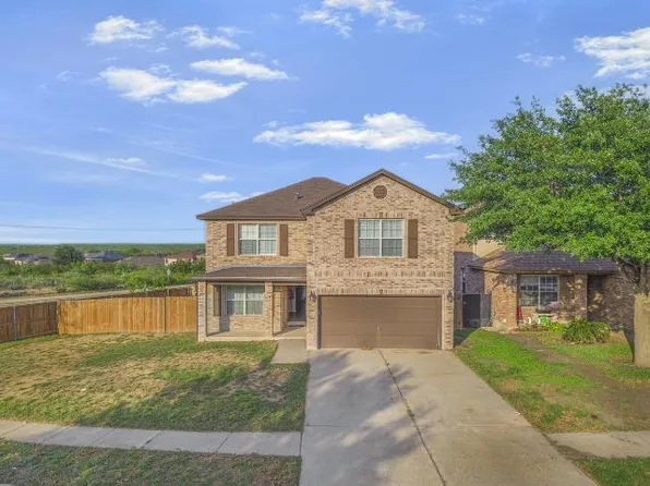 617 Pinos Cir, Laredo, TX 78043