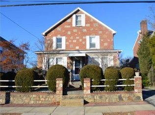 39 Bella Vista Ave, Glen Cove, NY 11542