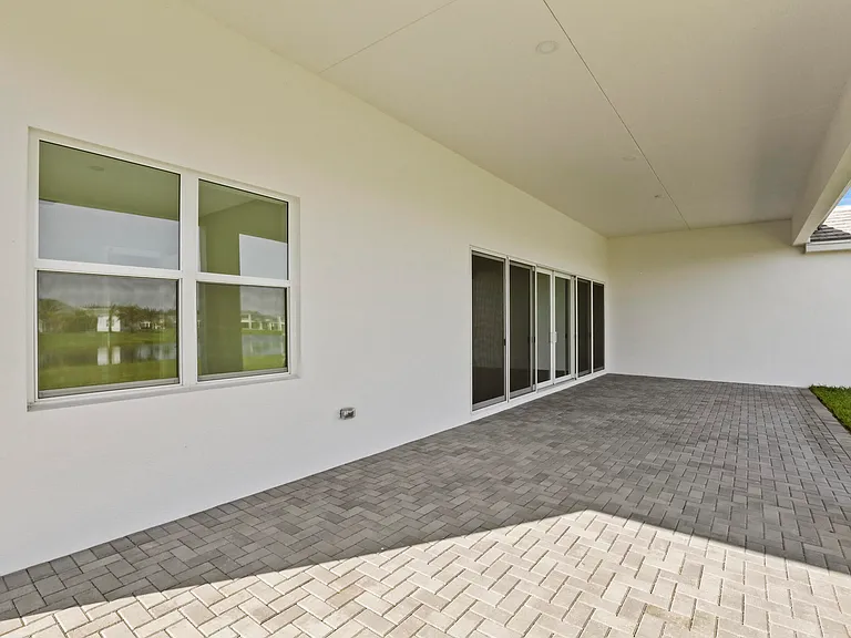 14823 Wildwood Cir — Photo 29