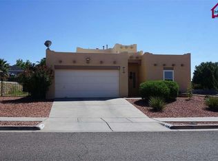 724 Indian Hollow Rd, Las Cruces, NM 88011