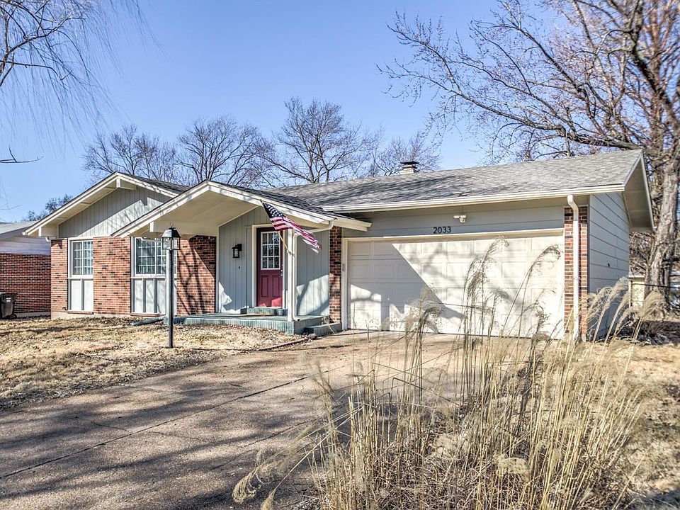 2nd image of 2033 Greenheath Dr
