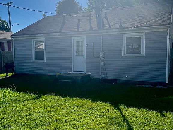 2nd image of 3227 Jefferson St