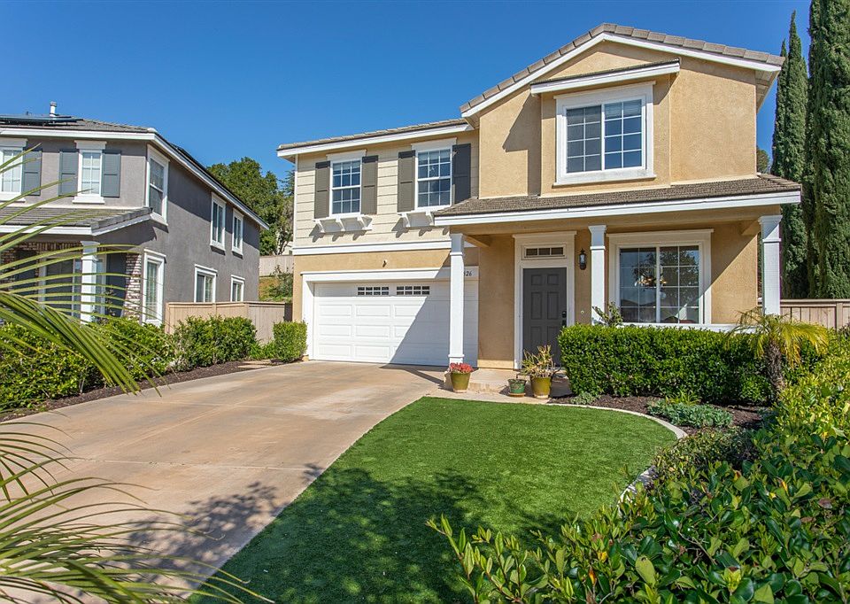 1st image of 826 Sierra Verde Dr