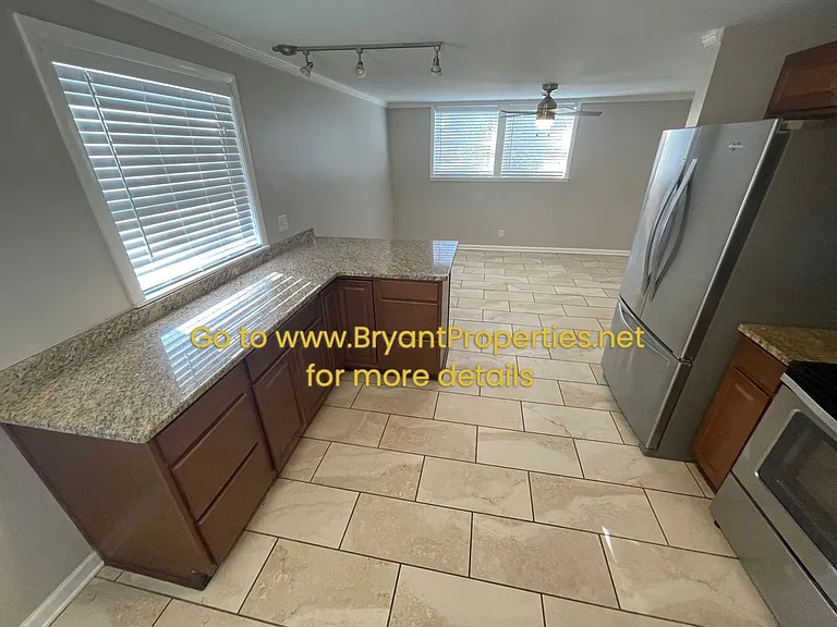 1701 Turner St — Photo 5