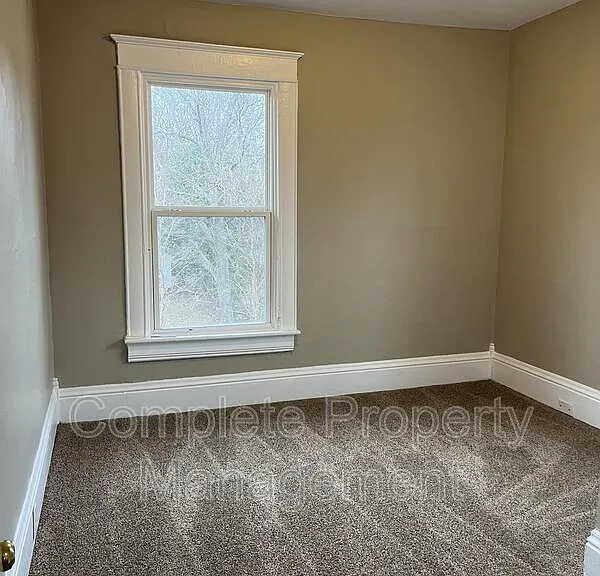 4636 Avenue T — Photo 6