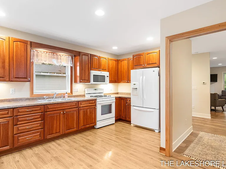 2341 Fern Walk — Photo 19