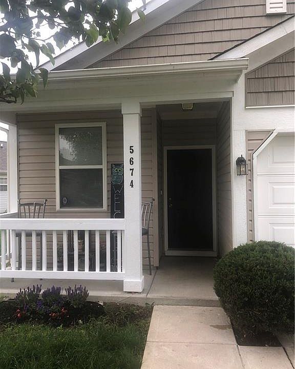 2nd image of 5674 Loudon Dr