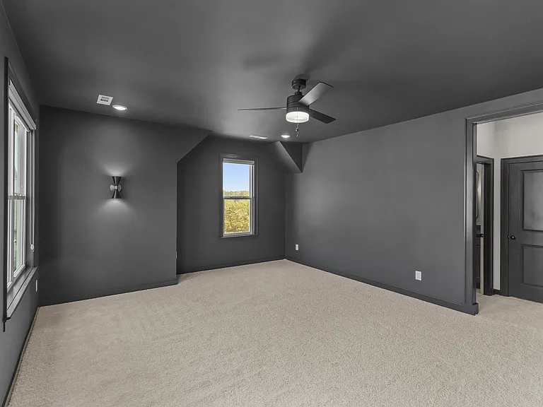 8081 Atlee Ct — Photo 43