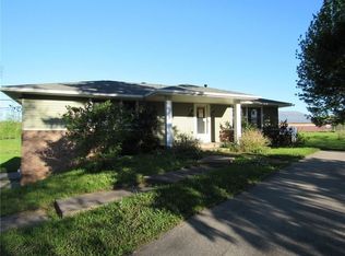 7225 Salmon Creek Rd, Williamson, NY 14589