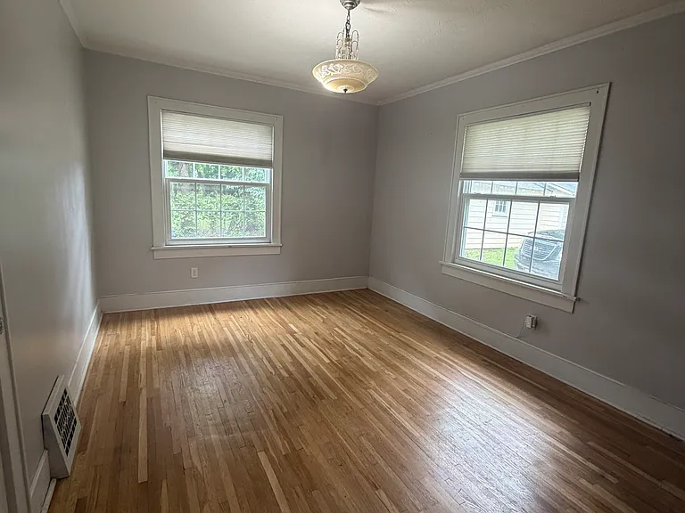 1715 S Kimbrough Ave — Photo 7