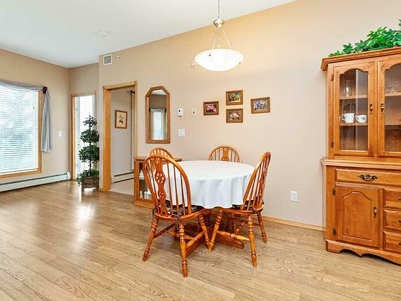 5th image of 424-5300 48th St #424