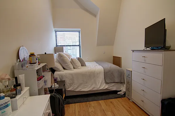 Rented by Guidance Realty Corp. | media 7