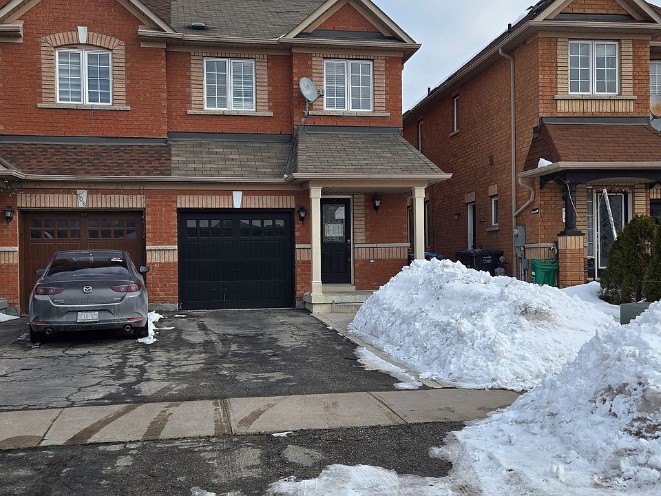 1st image of 110 Crystalview Cres