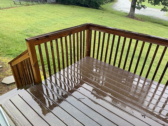 5th image of 2820 Michael Rd #A