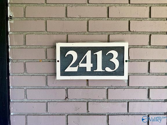 4th image of 2413 Vining Ave NW