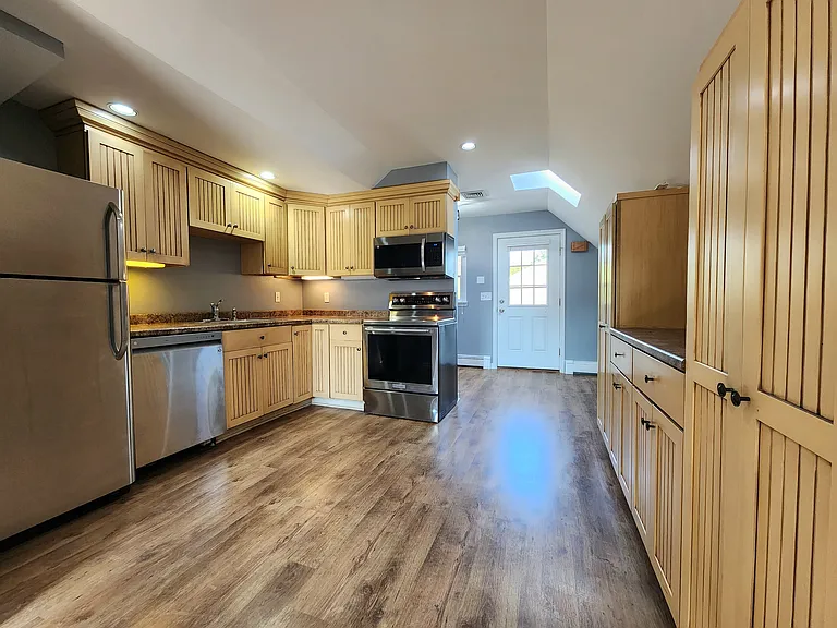 4994 Madison Ave — Photo 12