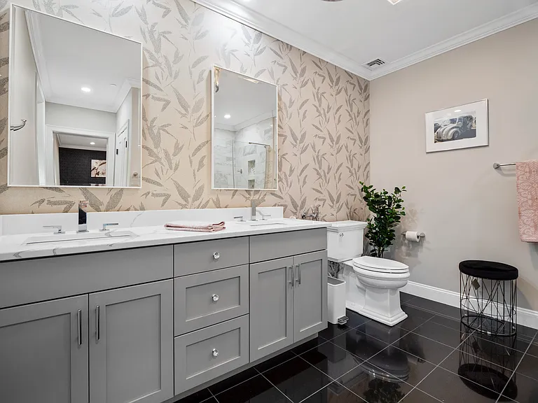 140 Middlesex St #3 — Photo 16