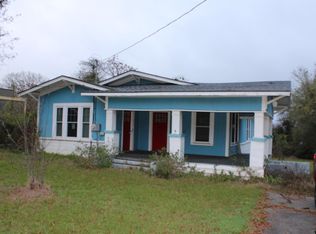 954 8th St, Cushing, TX 75760