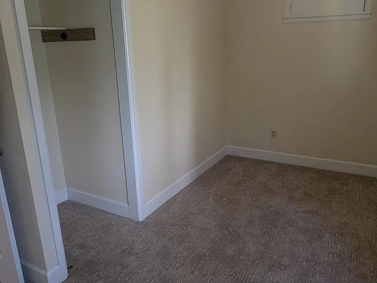322 23rd Ave E #B — Photo 17