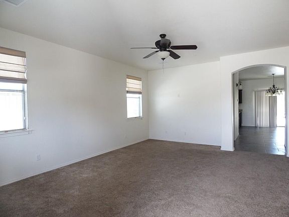 3rd image of 14696 Oldenberg Ct