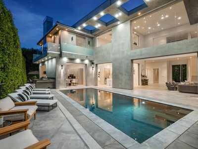 10100 Angelo Cir, Beverly Hills, CA, 90210