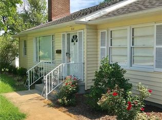 814 N Sunset Dr, Fayetteville, AR 72701