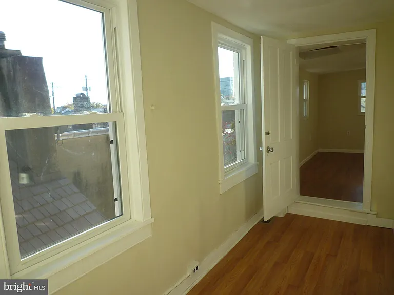 504 S Washington St — Photo 29