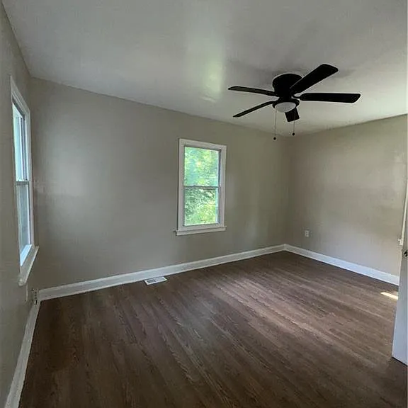 1537 Orlando St SW — Photo 11