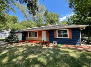 11603 Sunnyslope Dr, Kansas City, MO 64134