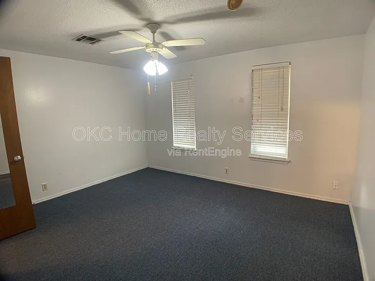 4900 S Dimple Dr — Photo 10