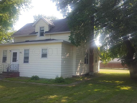 2nd image of 401 12th Ave N