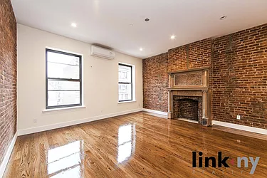 Rented by Link NY Realty
