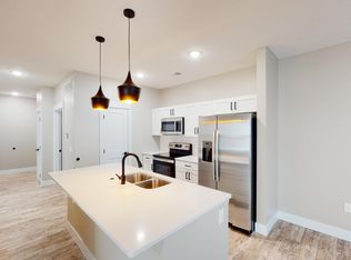 Legacy 34 Apartments, Grand Island, NE 68803